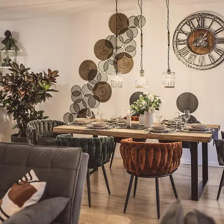 Alpenflair / Luxury / 100qm / Work / Travel / Netflix Apartment