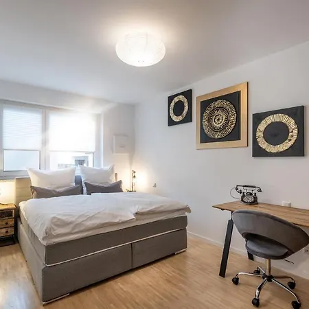 Alpenflair / Luxury / 100qm / Work / Travel / Netflix Penzberg
